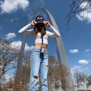 Meet your Posher, Cj